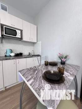 Студия квартира, посуточно, 30м2, 4/10 этаж