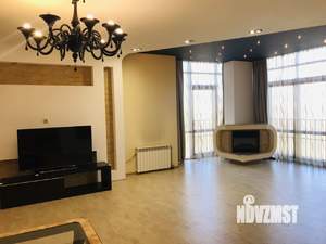 4-к квартира, на длительный срок, 220м2, 7/15 этаж