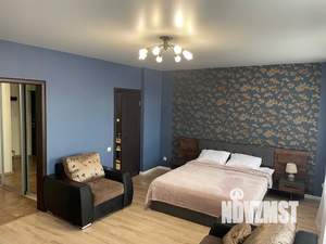 1-к квартира, посуточно, 49м2, 8/12 этаж