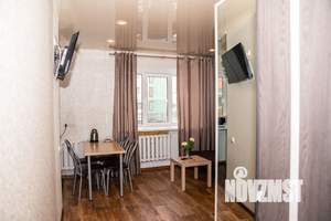 Студия квартира, посуточно, 25м2, 1/5 этаж