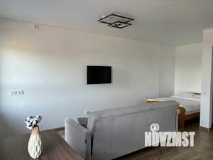 Студия квартира, посуточно, 33м2, 12/25 этаж