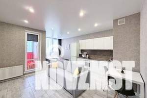 1-к квартира, посуточно, 40м2, 18/23 этаж