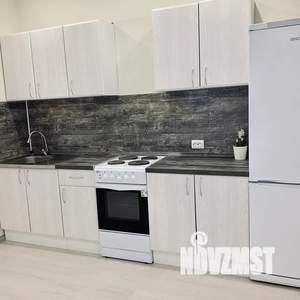 1-к квартира, посуточно, 40м2, 2/18 этаж