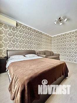 1-к квартира, посуточно, 50м2, 4/9 этаж