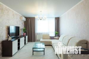 1-к квартира, посуточно, 37м2, 19/20 этаж