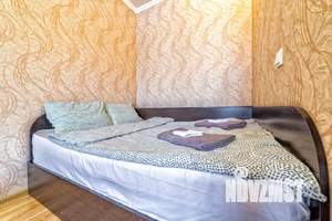 1-к квартира, посуточно, 42м2, 2/6 этаж