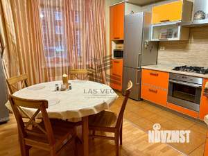3-к квартира, на длительный срок, 100м2, 2/10 этаж