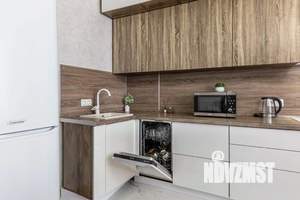 3-к квартира, посуточно, 110м2, 1/1 этаж