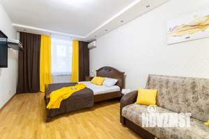 1-к квартира, посуточно, 56м2, 2/5 этаж