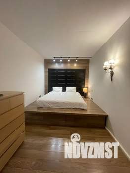 1-к квартира, посуточно, 62м2, 4/21 этаж