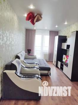 Студия квартира, посуточно, 37м2, 16/17 этаж