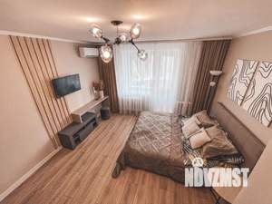 1-к квартира, посуточно, 38м2, 6/10 этаж