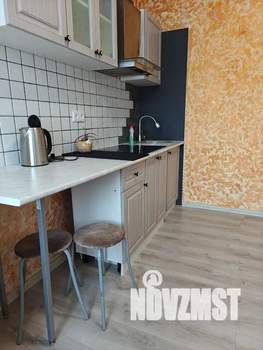 1-к квартира, посуточно, 35м2, 7/9 этаж