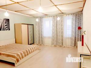 3-к квартира, на длительный срок, 110м2, 3/6 этаж