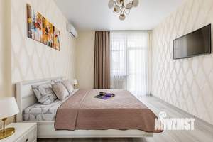 2-к квартира, посуточно, 95м2, 1/1 этаж