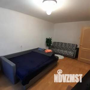 1-к квартира, посуточно, 33м2, 2/10 этаж