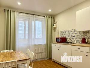 1-к квартира, посуточно, 45м2, 4/10 этаж