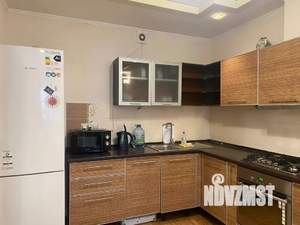 1-к квартира, посуточно, 55м2, 3/10 этаж
