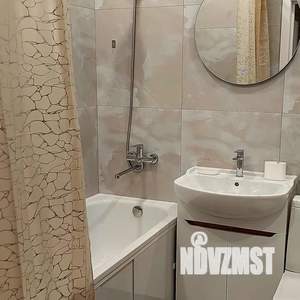 1-к квартира, посуточно, 30м2, 9/16 этаж