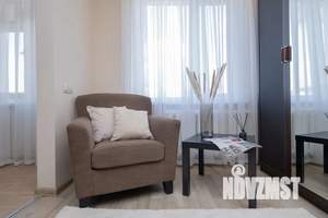 1-к квартира, посуточно, 45м2, 4/10 этаж
