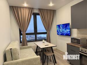 2-к квартира, посуточно, 42м2, 8/20 этаж