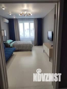 1-к квартира, посуточно, 38м2, 13/24 этаж