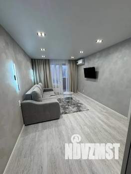 1-к квартира, посуточно, 35м2, 2/10 этаж