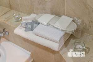 2-к квартира, посуточно, 50м2, 1/1 этаж