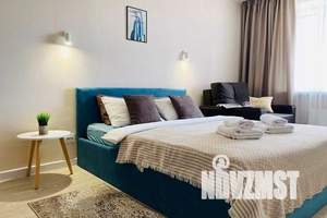 1-к квартира, посуточно, 36м2, 8/18 этаж