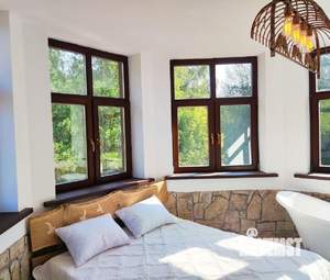 3-к квартира, посуточно, 55м2, 1/1 этаж