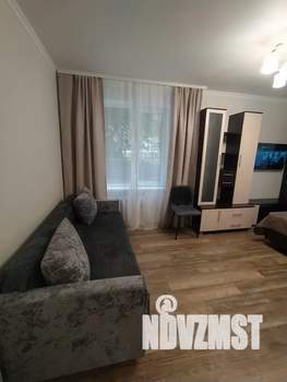 2-к квартира, посуточно, 40м2, 1/5 этаж