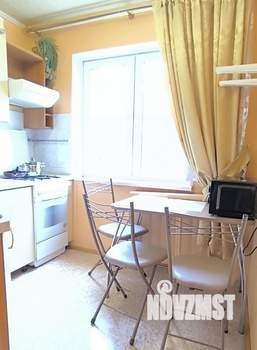 3-к квартира, на длительный срок, 58м2, 1/5 этаж