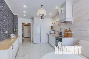 1-к квартира, посуточно, 53м2, 3/25 этаж