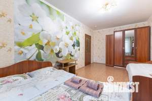 1-к квартира, посуточно, 48м2, 1/1 этаж