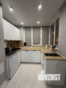 2-к квартира, посуточно, 55м2, 1/30 этаж