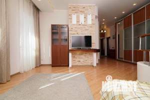 1-к квартира, посуточно, 55м2, 1/1 этаж