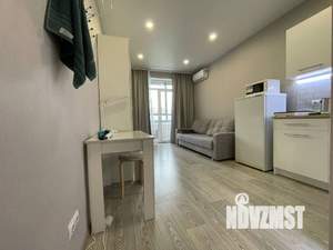 Студия квартира, посуточно, 25м2, 1/19 этаж