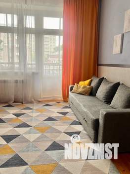 1-к квартира, посуточно, 60м2, 2/7 этаж