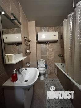 1-к квартира, посуточно, 49м2, 5/10 этаж