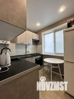 1-к квартира, посуточно, 29м2, 3/5 этаж