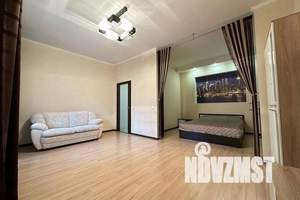 1-к квартира, посуточно, 56м2, 4/6 этаж