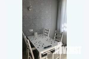 1-к квартира, посуточно, 48м2, 18/21 этаж