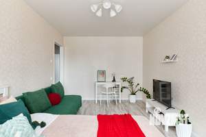 1-к квартира, посуточно, 35м2, 6/10 этаж