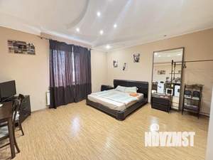 3-к квартира, посуточно, 105м2, 1/1 этаж