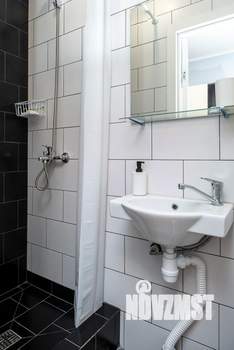 1-к квартира, посуточно, 15м2, 1/1 этаж