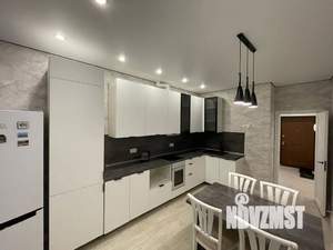 2-к квартира, посуточно, 68м2, 10/23 этаж