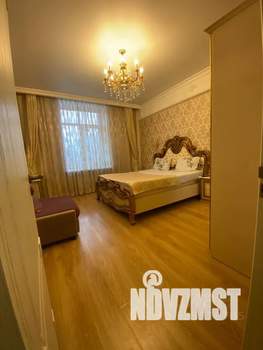 1-к квартира, посуточно, 40м2, 4/6 этаж