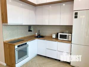 Студия квартира, посуточно, 42м2, 16/16 этаж