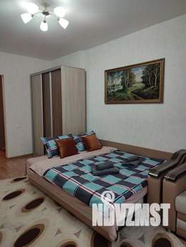 1-к квартира, посуточно, 38м2, 1/1 этаж