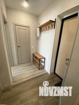 1-к квартира, посуточно, 37м2, 2/10 этаж
